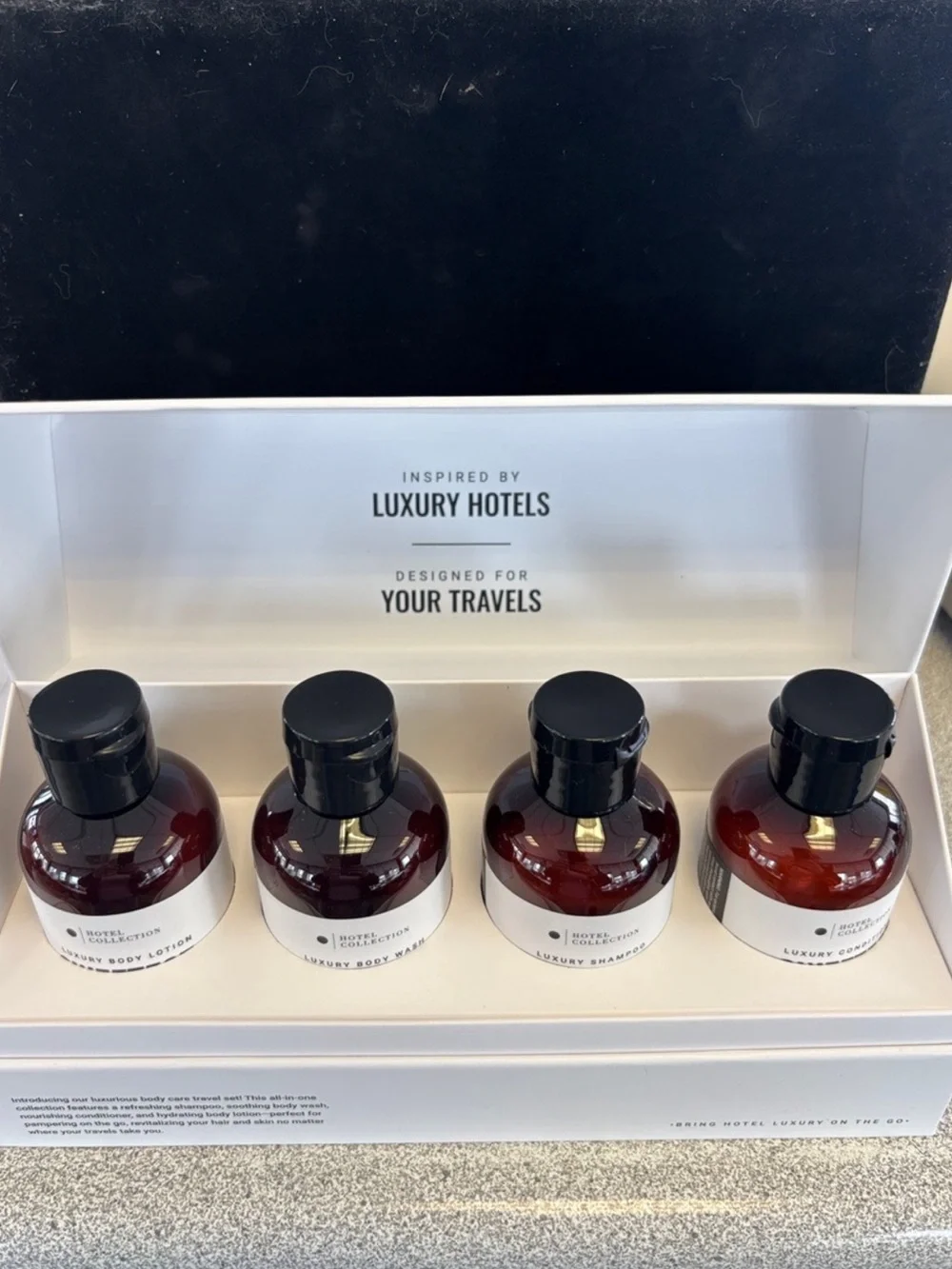Crystal Oud Luxury - SET of 4 travel body care